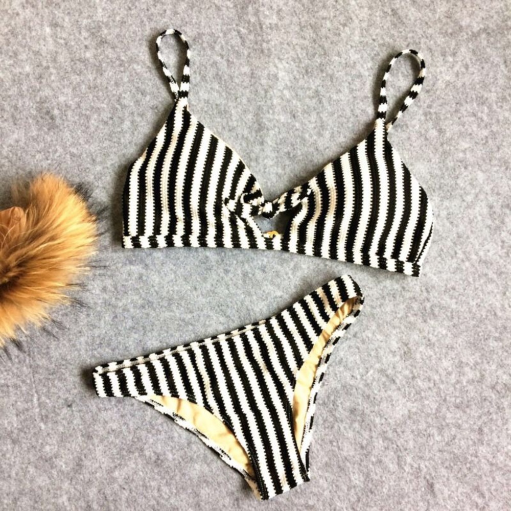 Stripe Tie Bow Printed Bikini - Picture 4 of 4